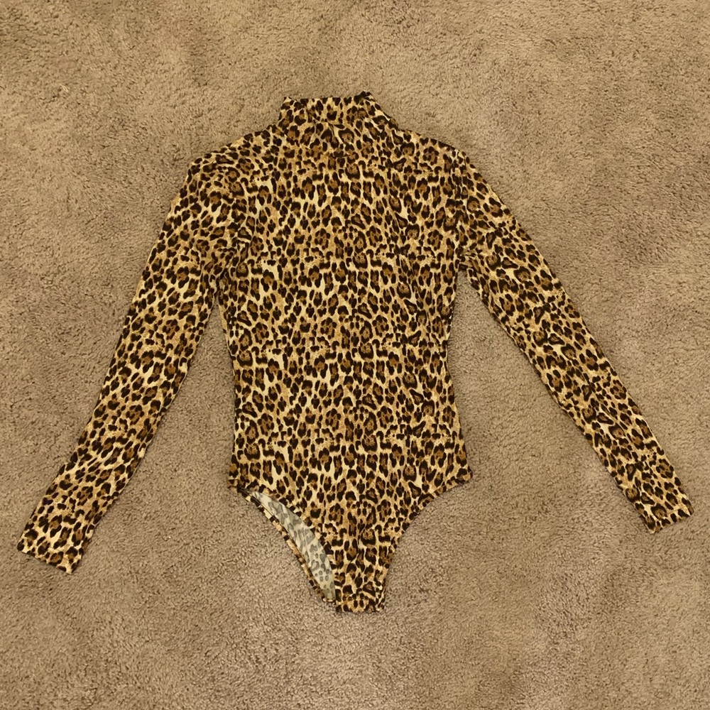 Leopard print body suit